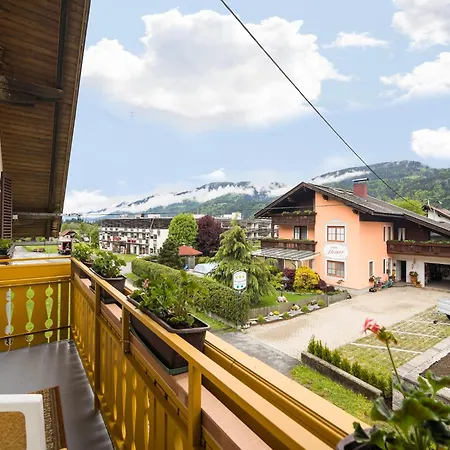 In Near Lift Апартаменты Трёполах